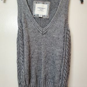 American eagle sweater